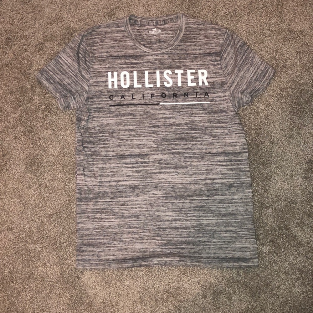 Hollister Tee